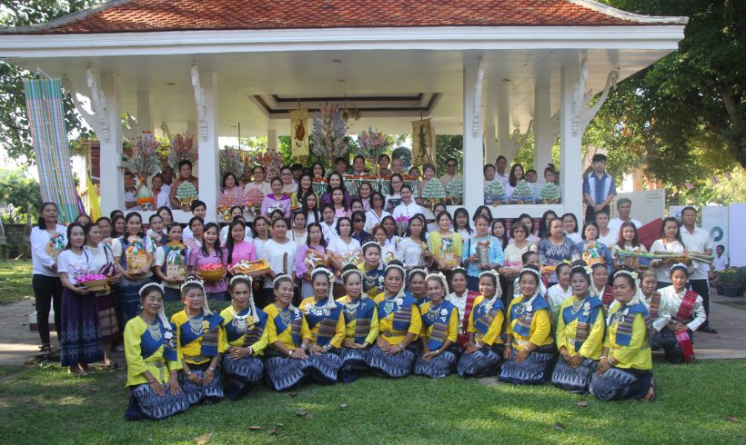 ดอยคำ ร่วมกับชุมชนรอบโรงงานหลวงฯ ทำบุญทอดกฐินสามัคคี ประจำปี ๒๕๖๒ (สายอีสาน)