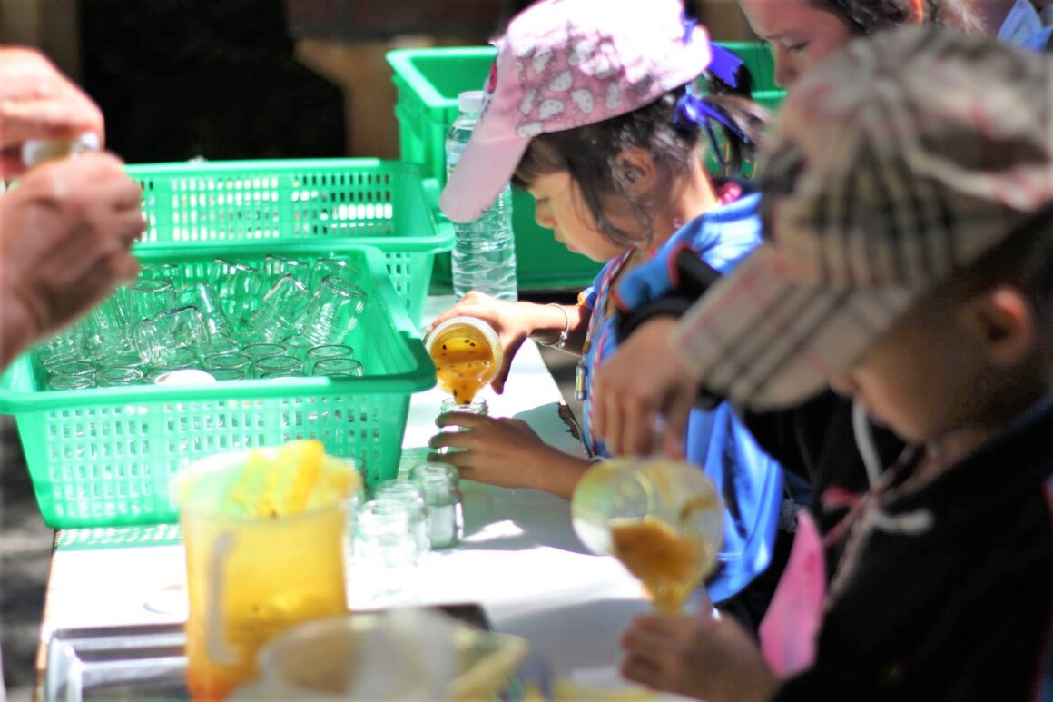 พิพิธภัณฑ์โรงงานหลวงที่ ๑ (ฝาง) จังหวัดเชียงใหม่ จัดกิจกรรมสาธิตการทำผลิตภัณฑ์ทาขนมปังดอยคำ