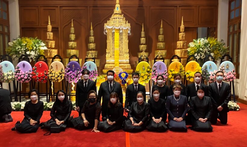 “ดอยคำ” ร่วมพระพิธีธรรมสวดพระอภิธรรมศพ หม่อมเจ้าภีศเดช รัชนี ผู้ประทานรูปแบบเครื่องหมายการค้า ดอยคำ